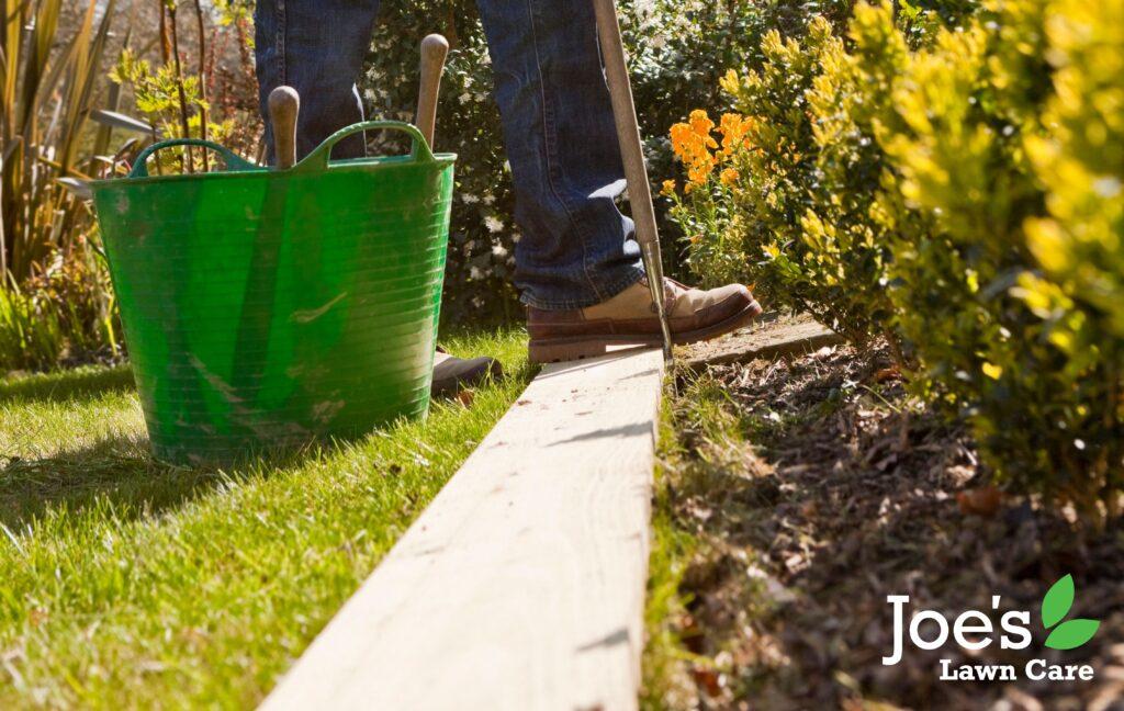 Art of lawn edging, half moon tool